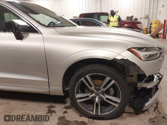 2019 Volvo XC60 Momentum с VIN LYV102RKXKB232325, выставлен на аукционе IAAI как лот 41486123 с пробегом 55 213 миль миль и . История ставок и продаж доступна на DreamBid. Изображение 17.