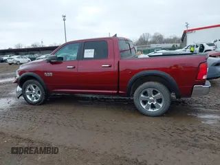2017 Ram 1500 Big Horn z VIN 1C6RR7LG4HS738941, wystawiony jako IAAI lot #41638920 z przebiegiem 89 405 mil mil oraz . Historia ofert i sprzedaży dostępna na DreamBid. Obrazek 14.