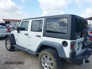 2016 Jeep Wrangler Unlimited Sport RHD z VIN 1C4BJWKG3GL293694, wystawiony jako IAAI lot #42569773 z przebiegiem 140 243 mil mil oraz . Historia ofert i sprzedaży dostępna na DreamBid. Obrazek 14.