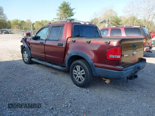 2010 Ford Explorer Sport Trac XLT z VIN 1FMEU3BE3AUA41619, wystawiony jako IAAI lot #41964282 z przebiegiem 189 377 mil mil oraz . Historia ofert i sprzedaży dostępna na DreamBid. Obrazek 3.