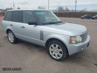 2006 Land Rover Range Rover HSE with VIN SALME15476A226200, listed as a IAAI auction lot 41878432 with 187,875 mi miles. Bid and sale history available at carsss.com. Image 1.