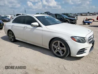 2017 Mercedes-Benz E 300 Luxury with VIN WDDZF4JB6HA091364, listed as a Copart auction lot 58209375 with 169,960 mi miles and Clean title. Bid and sale history available at DreamBid. Image 4.