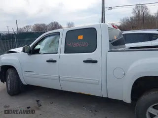 2012 GMC Sierra 1500 SLE with VIN 3GTP2VE7XCG124143, listed as a IAAI auction lot 41806110 with 118,145 mi miles. Bid and sale history available at carsss.com. Image 15.