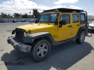 2008 Jeep Wrangler Unlimited X with VIN 1J4GA391X8L645526, listed as a Copart auction lot 53652315 with 195,580 mi miles and Salvage Title. Bid and sale history available at carsss.com. Image 1.