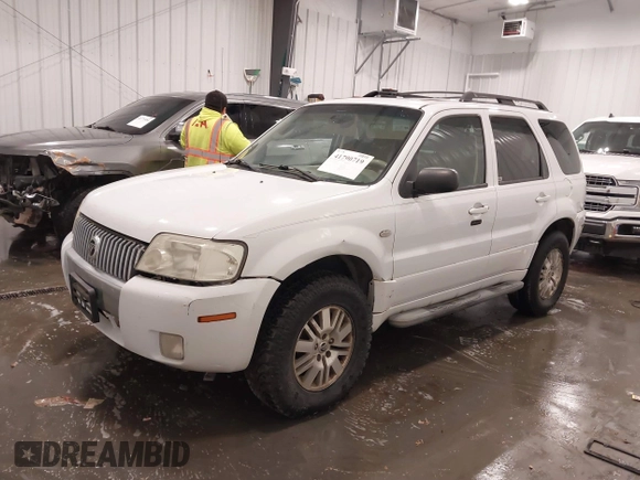 2006 Mercury Mariner Luxury с VIN 4M2YU57116DJ03832, выставлен на аукционе IAAI как лот 41790719 с пробегом 161 978 миль миль и . История ставок и продаж доступна на DreamBid. Изображение 21.