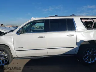 2018 GMC Yukon XL Denali with VIN 1GKS2HKJ2JR183877, listed as a IAAI auction lot 41652039 with 123,075 mi miles. Bid and sale history available at carsss.com. Image 15.