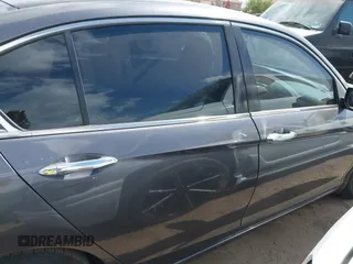 2017 Honda Accord Sedan LX with VIN 1HGCR2F31HA046878, listed as a IAAI auction lot 41927504 with 153,793 mi miles. Bid and sale history available at carsss.com. Image 13.