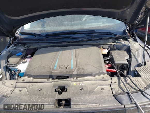 2024 Hyundai Ioniq 5 Limited with VIN KM8KRDDF4RU249164, listed as a IAAI auction lot 41903173 with 14,179 mi miles and . Bid and sale history available at DreamBid. Image 10.