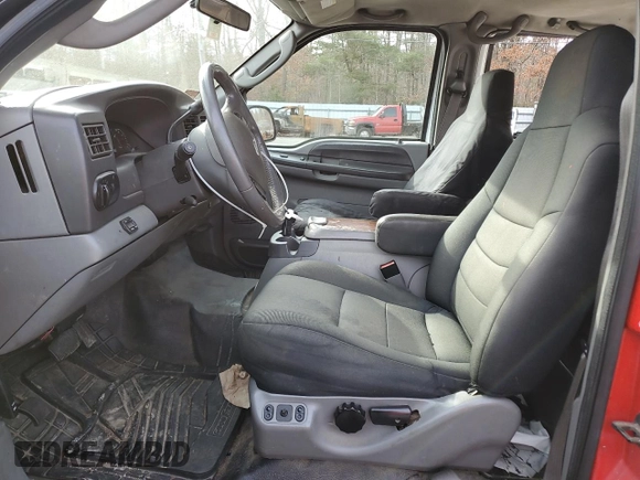 2003 Ford Excursion Special Serv z VIN 1FMSU41P43EC80167, wystawiony jako Copart lot #48924155 z przebiegiem 222 184 mil mil oraz Szkoda całkowita • Salvage title. Historia ofert i sprzedaży dostępna na DreamBid. Obrazek 7.