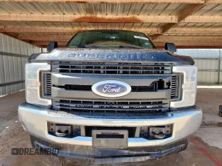2018 Ford F-350 XL with VIN 1FT8W3BT5JED00101, listed as a Copart auction lot 58048685 with 392,049 mi miles and Clean title. Bid and sale history available at DreamBid. Image 5.