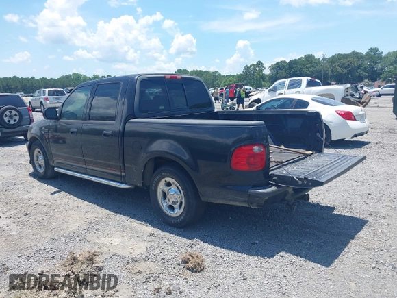 2001 Ford F-150 XLT с VIN 1FTRW07L31KA17614, выставлен на аукционе IAAI как лот 42522640 с пробегом Не указан миль и . История ставок и продаж доступна на DreamBid. Изображение 3.