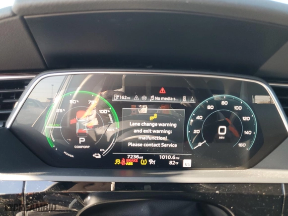 2024 Audi Q8 e-tron Premium Plus with VIN WA15AAGE4RB049434, listed as a Copart auction lot 83839334 with 7,236 mi miles and Salvage Title. Bid and sale history available at carsss.com. Image 9.