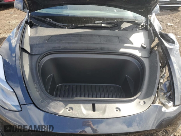2024 Tesla Model Y Long Range with VIN 7SAYGDEE0RF985007, listed as a Copart auction lot 46619755 with Not Provided miles and Salvage Title. Bid and sale history available at DreamBid. Image 12.