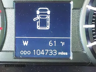 2019 Toyota 4Runner SR5 с VIN JTEBU5JR0K5630450, выставлен на аукционе IAAI как лот 42386961 с пробегом 104 733 миль миль и . История ставок и продаж доступна на DreamBid. Изображение 16.