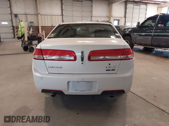 2012 Lincoln MKZ Hybrid with VIN 3LNDL2L38CR825066, listed as a IAAI auction lot 41288153 with 107,415 mi miles and . Bid and sale history available at DreamBid. Image 16.