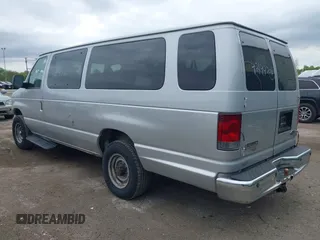 2008 Ford Econoline Passenger XL z VIN 1FBSS31L18DB21867, wystawiony jako IAAI lot #42199706 z przebiegiem Nie podano mil oraz . Historia ofert i sprzedaży dostępna na DreamBid. Obrazek 3.