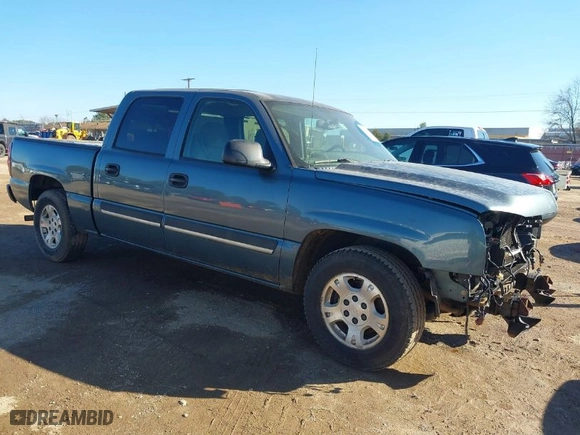 2006 Chevrolet Silverado 1500 LT1 with VIN 2GCEC13T461167211, listed as a IAAI auction lot 41456631 with 334,244 mi miles. Bid and sale history available at carsss.com. Image 1.