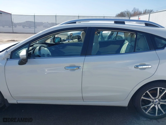 2019 Subaru Impreza Limited with VIN 4S3GTAU65K3749761, listed as a IAAI auction lot 41927935 with 47,131 mi miles. Bid and sale history available at carsss.com. Image 15.