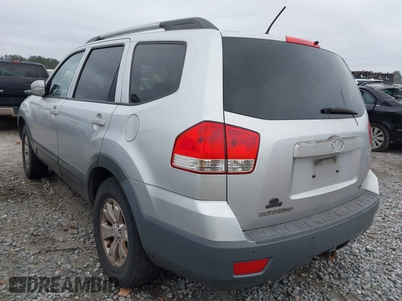 2009 Kia Borrego LX with VIN KNDJJ741395023592, listed as a IAAI auction lot 41554393 with 428,680 mi miles. Bid and sale history available at carsss.com. Image 3.