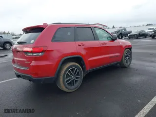 2018 Jeep Grand Cherokee Trailhawk with VIN 1C4RJFLG4JC142710, listed as a IAAI auction lot 41640917 with NaN miles. Bid and sale history available at carsss.com. Image 4.