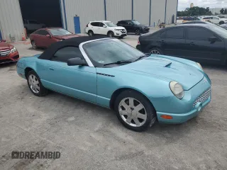 2002 Ford Thunderbird Hardtop Premium z VIN 1FAHP60A62Y128330, wystawiony jako Copart lot #71269834 z przebiegiem 96 182 mil mil oraz Szkoda całkowita • Salvage title. Historia ofert i sprzedaży dostępna na DreamBid. Obrazek 4.