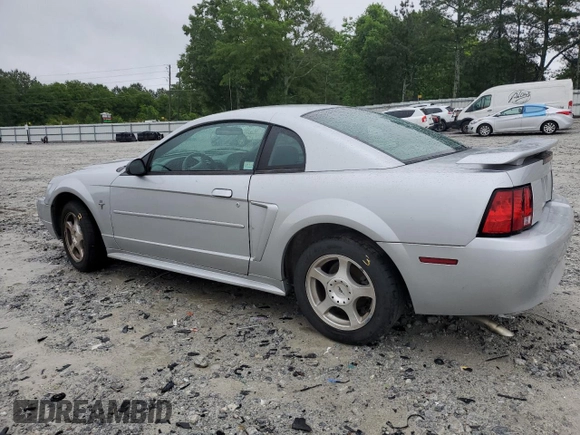 2003 Ford Mustang Standard z VIN 1FAFP40483F404784, wystawiony jako Copart lot #55979115 z przebiegiem Nie podano mil oraz Szkoda całkowita • Salvage title. Historia ofert i sprzedaży dostępna na DreamBid. Obrazek 2.