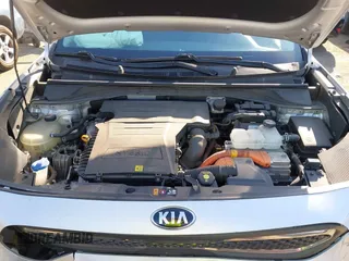 2019 Kia Niro LX with VIN KNDCB3LC3K5351134, listed as a IAAI auction lot 41364375 with 113,883 mi miles. Bid and sale history available at carsss.com. Image 10.