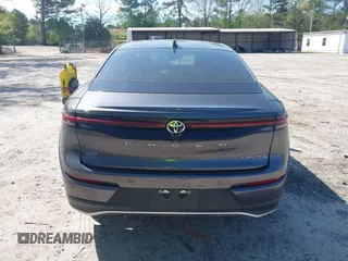 2023 Toyota Crown XLE с VIN JTDAAAAF7P3010236, выставлен на аукционе IAAI как лот 42008655 с пробегом 28 073 миль миль и . История ставок и продаж доступна на DreamBid. Изображение 15.