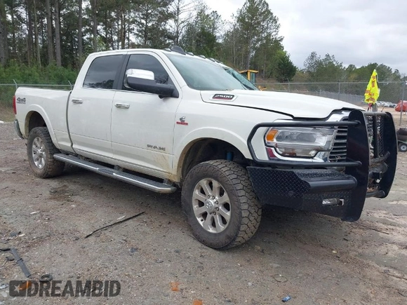 2022 Ram 2500 Laramie with VIN 3C6UR5FL3NG310109, listed as a IAAI auction lot 41832988 with 88,817 mi miles. Bid and sale history available at carsss.com. Image 1.