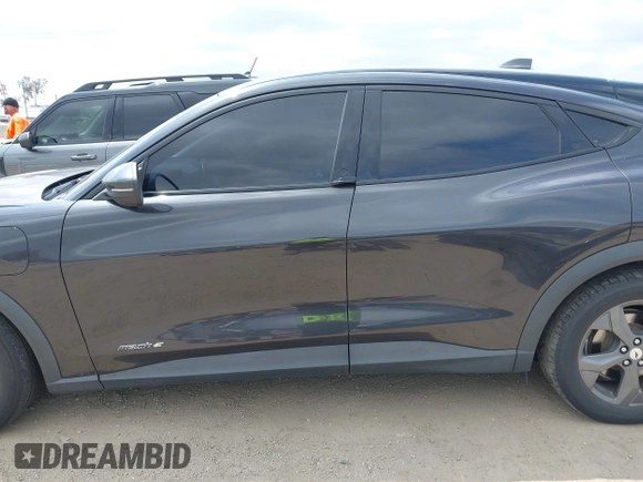 2022 Ford Mustang Mach-E Select with VIN 3FMTK1RM3NMA14588, listed as a IAAI auction lot 42068162 with 85,123 mi miles and . Bid and sale history available at DreamBid. Image 15.