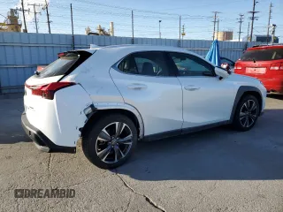 2019 Lexus UX 200 z VIN JTHY3JBH7K2004720, wystawiony jako Copart lot #55961755 z przebiegiem 62 908 mil mil oraz Szkody całkowita. Historia ofert i sprzedaży dostępna na DreamBid. Obrazek 3.