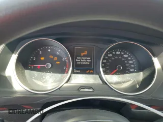 2021 Volkswagen Tiguan S z VIN 3VV1B7AX2MM020872, wystawiony jako Copart lot #57106925 z przebiegiem 92 908 mil mil oraz Tytuł czysty. Historia ofert i sprzedaży dostępna na DreamBid. Obrazek 9.