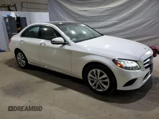 2019 Mercedes-Benz C 300 z VIN 55SWF8EB4KU313072, wystawiony jako Copart lot #63471715 z przebiegiem 51 829 mil mil oraz Szkoda całkowita • Salvage title. Historia ofert i sprzedaży dostępna na DreamBid. Obrazek 4.