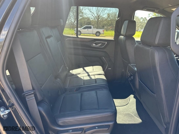 2023 Chevrolet Tahoe LT with VIN 1GNSKNKD6PR349127, listed as a Copart auction lot 47049155 with 31,552 mi miles and Clean Title. Bid and sale history available at carsss.com. Image 6.