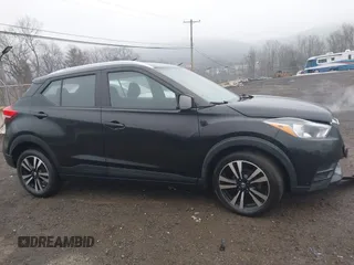 2019 Nissan Kicks S with VIN 3N1CP5CU6KL527179, listed as a IAAI auction lot 41479057 with 97,895 mi miles. Bid and sale history available at carsss.com. Image 13.