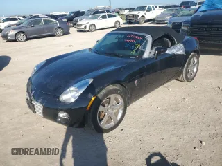 2007 Pontiac Solstice z VIN 1G2MB35BX7Y135610, wystawiony jako Copart lot #76727264 z przebiegiem Nie podano mil oraz Szkoda całkowita • Salvage title. Historia ofert i sprzedaży dostępna na DreamBid. Obrazek 1.