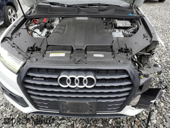 2019 Audi Q7 Prestige z VIN WA1VAAF7XKD033865, wystawiony jako Copart lot #50088745 z przebiegiem 82 716 mil mil oraz Szkoda całkowita • Salvage title. Historia ofert i sprzedaży dostępna na DreamBid. Obrazek 12.