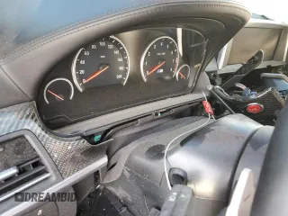2015 BMW M6 z VIN WBSLX9C52FD160752, wystawiony jako Copart lot #83657994 z przebiegiem Nie podano mil oraz Czysty tytuł • Clean title. Historia ofert i sprzedaży dostępna na DreamBid. Obrazek 9.