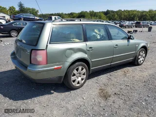 2003 Volkswagen Passat GLX with VIN WVWYH63B23E326238, listed as a Copart auction lot 70220704 with 167,857 mi miles and Salvage Title. Bid and sale history available at carsss.com. Image 3.