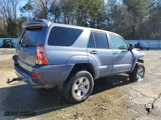 2005 Toyota 4Runner SR5 with VIN JTEZU14R450043799, listed as a Copart auction lot 84750924 with 163,732 mi miles and Salvage Title. Bid and sale history available at carsss.com. Image 3.
