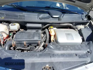 2004 Toyota Prius z VIN JTDKB20U140070419, wystawiony jako IAAI lot #41985652 z przebiegiem 227 401 mil mil oraz . Historia ofert i sprzedaży dostępna na DreamBid. Obrazek 10.