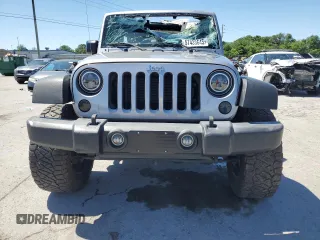 2016 Jeep Wrangler Unlimited Sport z VIN 1C4BJWDG4GL327252, wystawiony jako Copart lot #57433645 z przebiegiem 109 108 mil mil oraz Szkoda całkowita • Salvage title. Historia ofert i sprzedaży dostępna na DreamBid. Obrazek 5.
