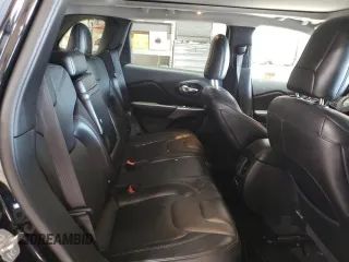 2019 Jeep Cherokee Limited z VIN 1C4PJMDN4KD133803, wystawiony jako Copart lot #42091155 z przebiegiem 73 949 mil mil oraz Szkoda całkowita • Salvage title. Historia ofert i sprzedaży dostępna na DreamBid. Obrazek 11.