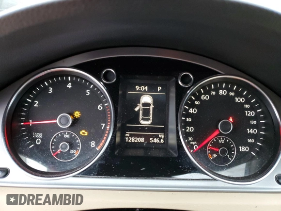 2013 Volkswagen CC Lux with VIN WVWRN7AN6DE523382, listed as a Copart auction lot 87489344 with 128,208 mi miles and Non repairable. Bid and sale history available at DreamBid. Image 9.