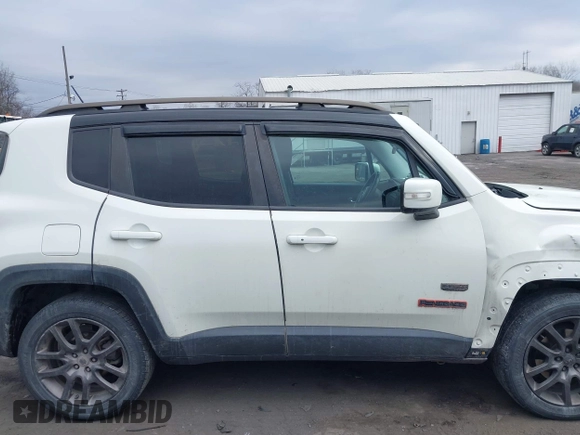 2016 Jeep Renegade Latitude with VIN ZACCJBBT7GPE10859, listed as a IAAI auction lot 41918438 with 117,036 mi miles. Bid and sale history available at carsss.com. Image 13.