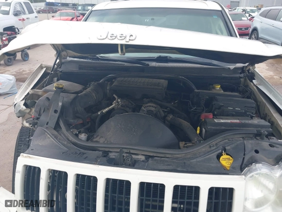 2006 Jeep Grand Cherokee Laredo with VIN 1J4GS48K06C172214, listed as a IAAI auction lot 41952499 with 167,208 mi miles. Bid and sale history available at carsss.com. Image 10.