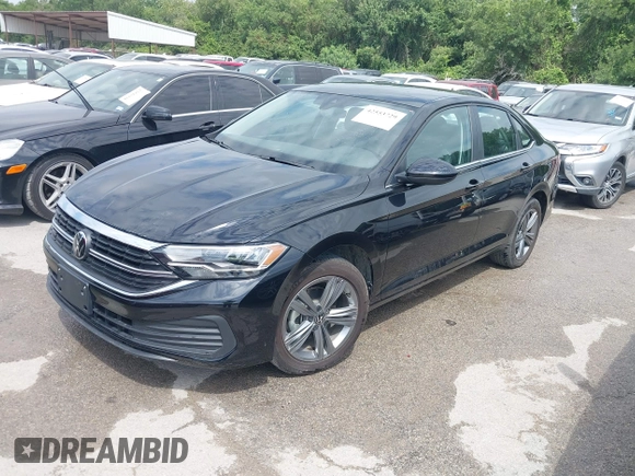 2024 Volkswagen Jetta SE with VIN 3VW7M7BU0RM059133, listed as a IAAI auction lot 42553729 with 13,091 mi miles and . Bid and sale history available at DreamBid. Image 17.