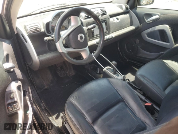 2009 Smart fortwo Passion with VIN WMEEK31X99K296913, listed as a Copart auction lot 61491365 with 93,211 mi miles and Salvage title. Bid and sale history available at DreamBid. Image 8.