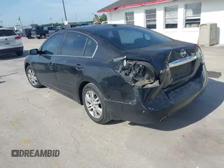 2010 Nissan Altima S with VIN 1N4AL2AP0AC111558, listed as a IAAI auction lot 42084874 with 221,760 mi miles and . Bid and sale history available at carsss.com. Image 3.