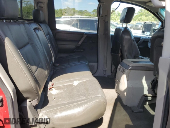 2004 Nissan Titan LE z VIN 1N6AA07B24N515239, wystawiony jako Copart lot #54713705 z przebiegiem 291 421 mil mil oraz Szkoda całkowita • Salvage title. Historia ofert i sprzedaży dostępna na DreamBid. Obrazek 10.